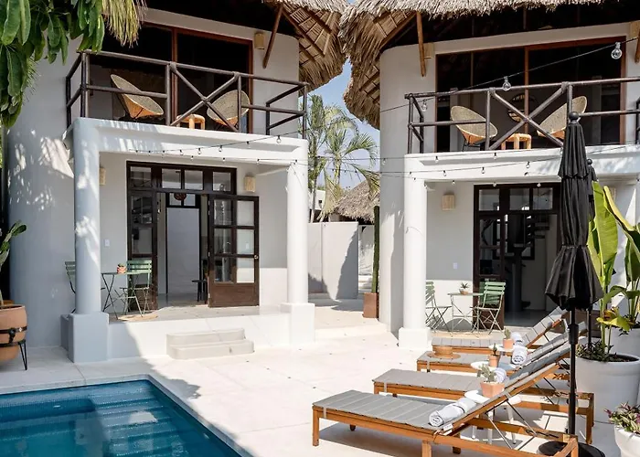 Casa Nopal-Private Pool, Chic, Steps From Beach