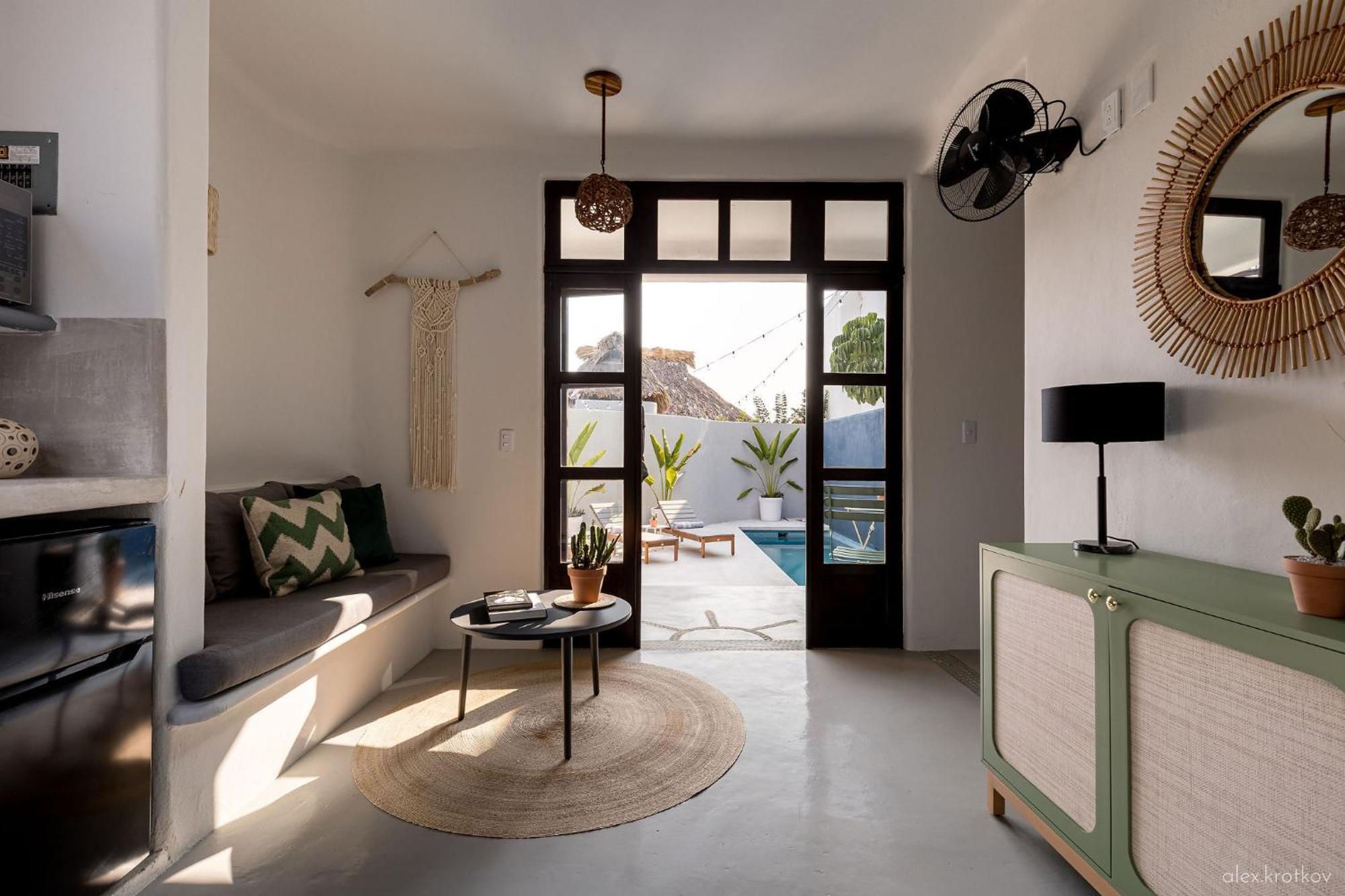 Casa Nopal-private Pool, Chic, Steps From